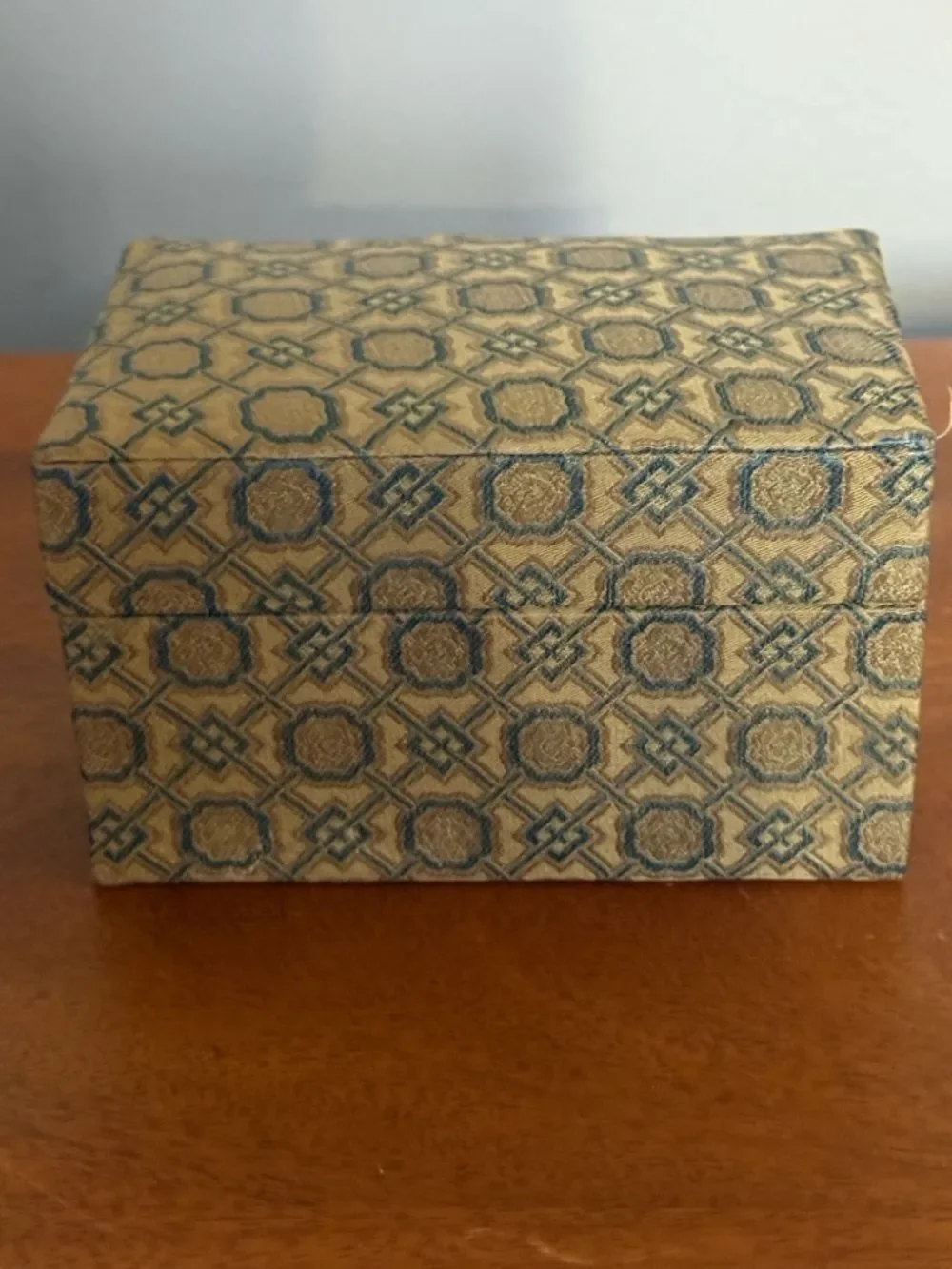 Cloth Decorative Patterned Storage Box!